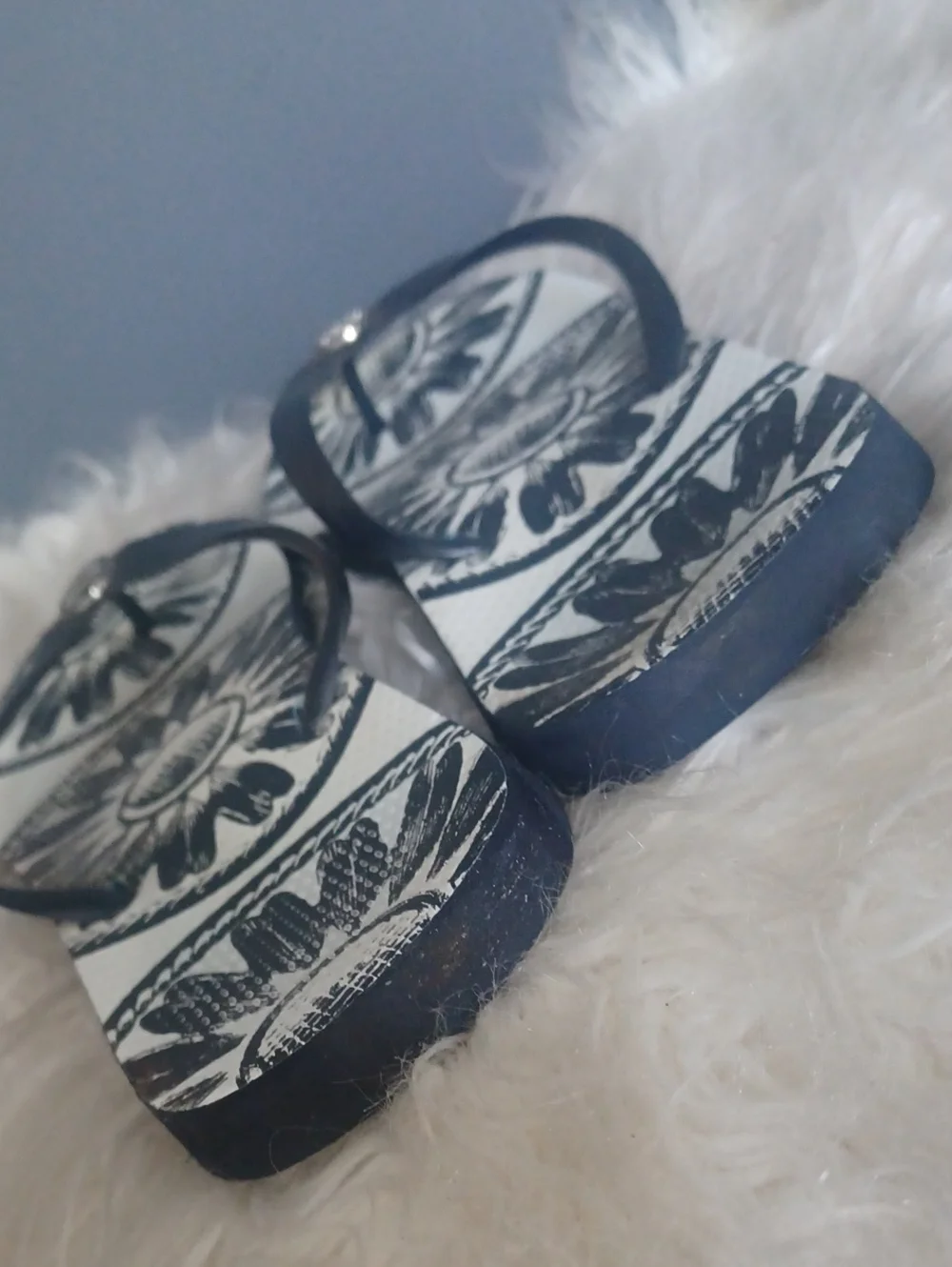Tory Burch Flip Flops